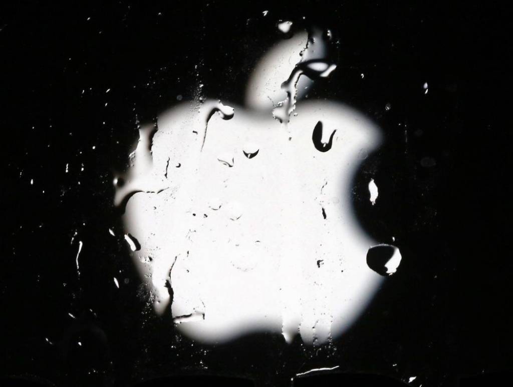 Ķīnā slikti izturas pret strādniekiem Apple produktu rūpnīcās