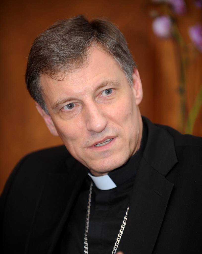 Arhibīskaps Stankevičs Ziemassvētkos novēl paliekošu mieru sirdī