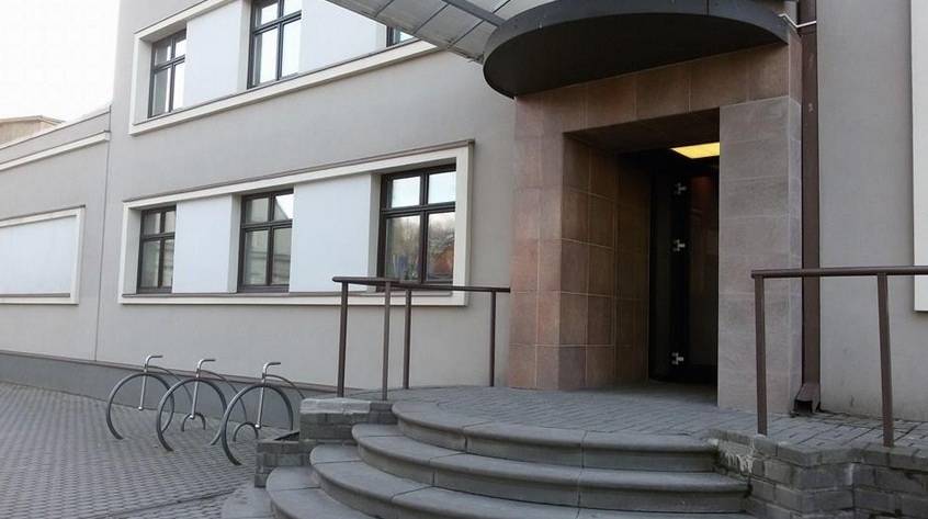 "Mākslas Pasāža RADI" pārcēlusies uz telpām biedrības namā
