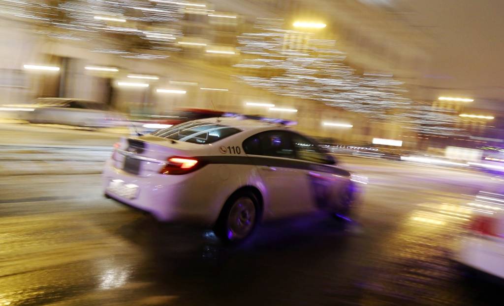 Divu auto sadursmē uz Rīgas apvedceļa gājis bojā sešgadīgs bērns