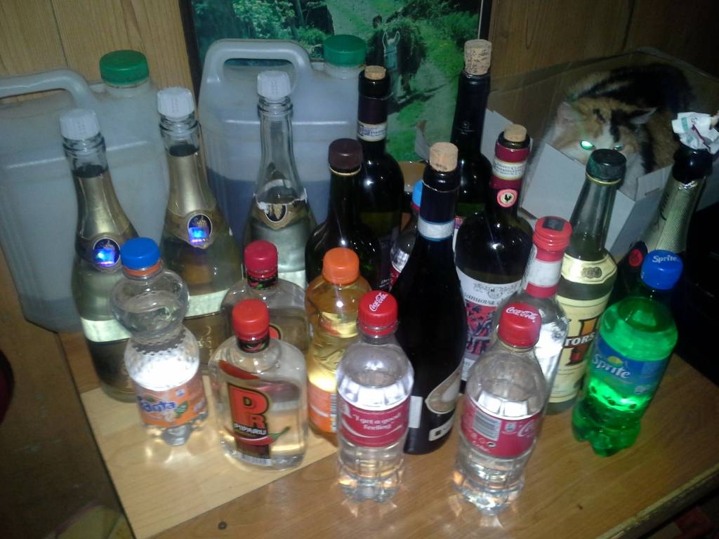 Kratīšanas laikā konfiscē nelegālo alkoholu
