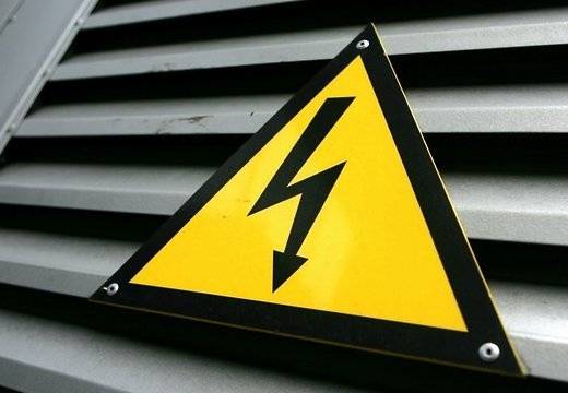 Stiprā vēja dēļ bez elektrības pašlaik ir aptuveni 3000 mājsaimniecību