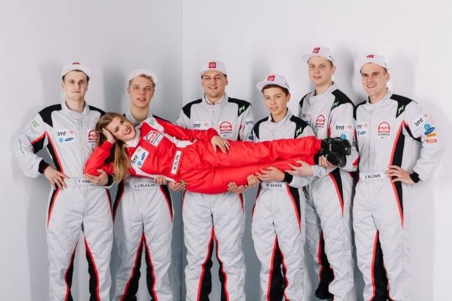 LMT Autosporta Akadēmijā startēs arī Liepājas jaunais autosporta talants Mārtiņš Sesks