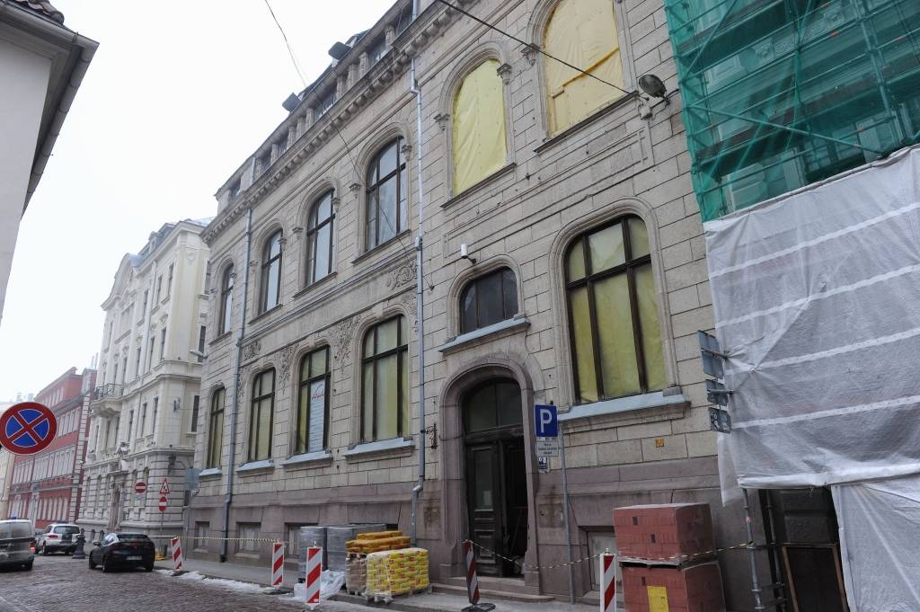 Būvprojekti paslīd iepirkumu procedūrās