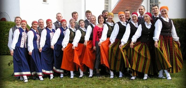 "Vaduguns" 15 gadu jubilejas koncerts "Saule danci ritināja"
