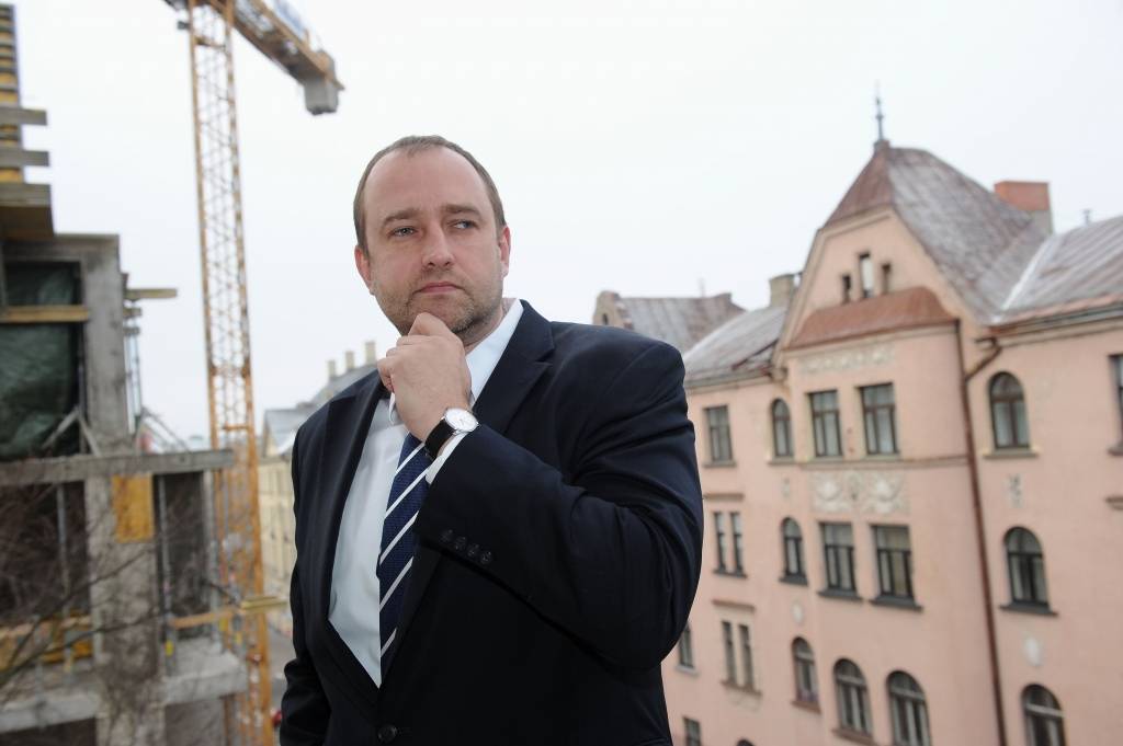 Sliekšņa paaugstināšana liek apcirpt investīcijas 