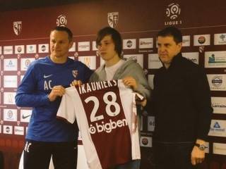 Ikaunieka debijas mačā Francijas čempionātā "Metz" komanda turpina neuzvarēto spēļu sēriju