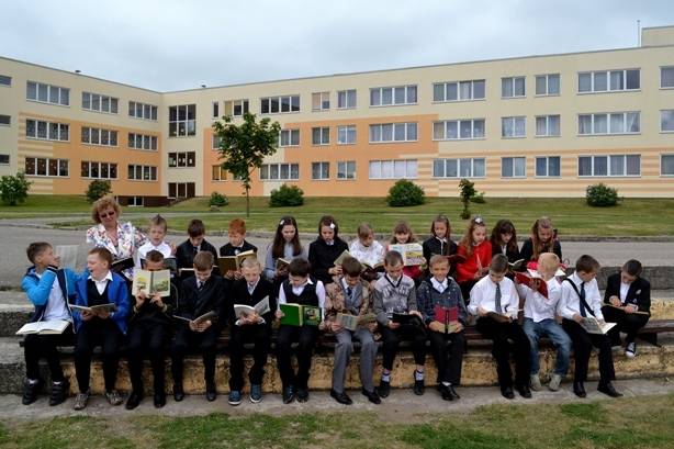 Iebilst pret iespējamo Liepājas 15.vidusskolas reorganizāciju (atklāta vēstule)