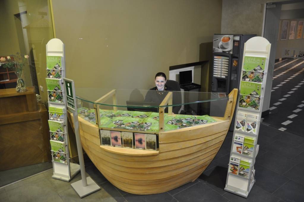 Uz remonta laiku slēgts tūrisma informācijas birojs