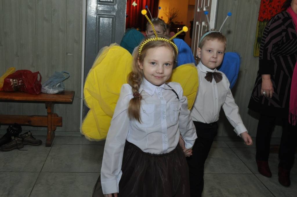 FOTO: Tiekas Priekules novada pirmsskolnieki