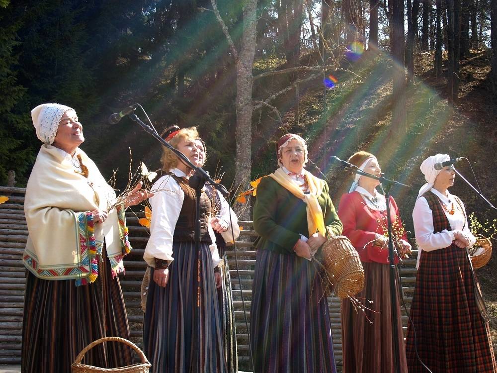 Sestdien "Atštaukas" aicina uz Lielās dienas svinībām Namīnā