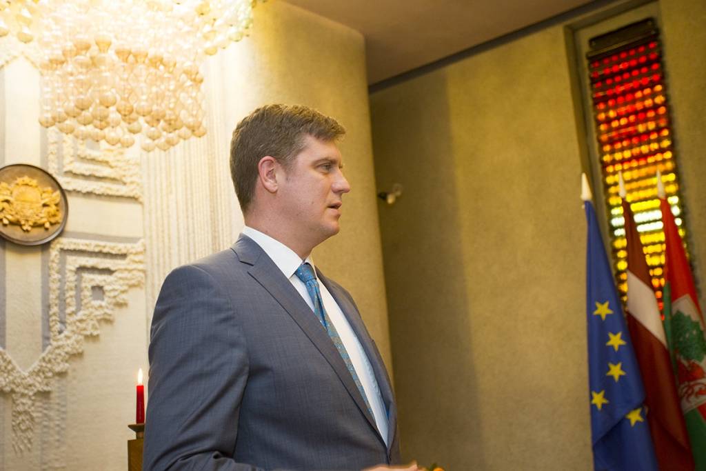 FOTO: Sveic jaunos pilsoņus