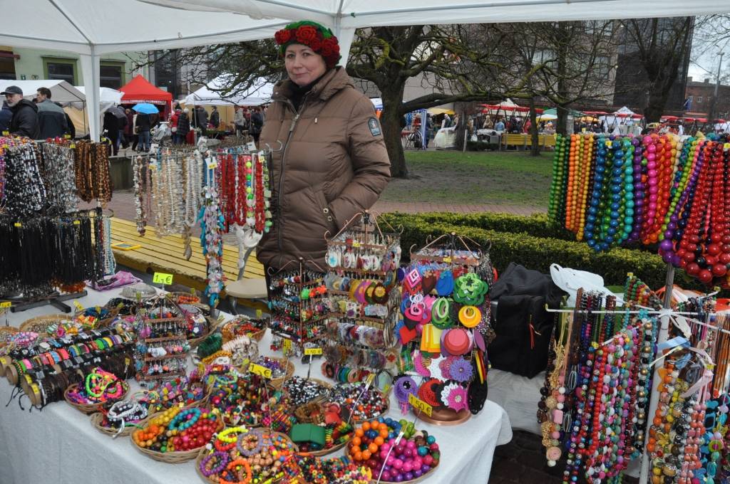 FOTO: Lieldienu tirdziņš Liepājā