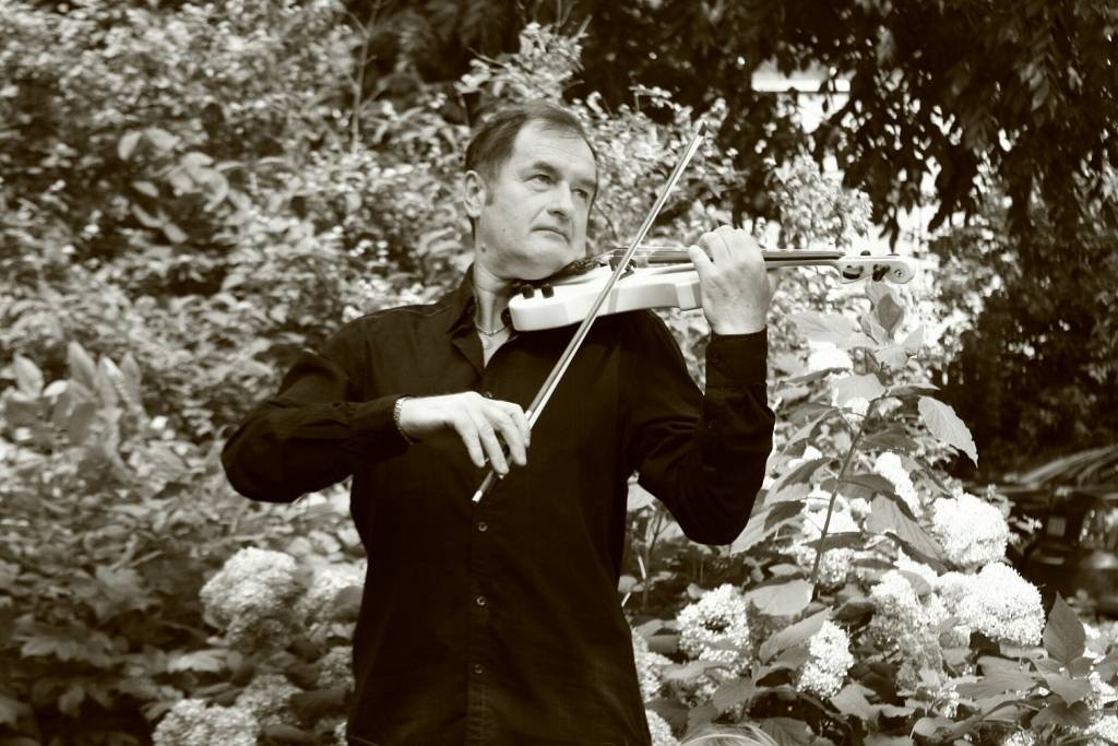 Otrajās Lieldienās Liepājā uzstāsies vijolnieks Valērijs Ivanovs