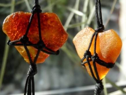 Biedrības "Dzīvības koks" tikšanās reizē stāstīs mītus un teiksmas par dzintaru