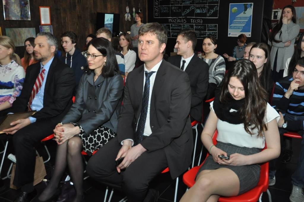 Jaunieši iesaistās pilsētas dzīves veidošanā