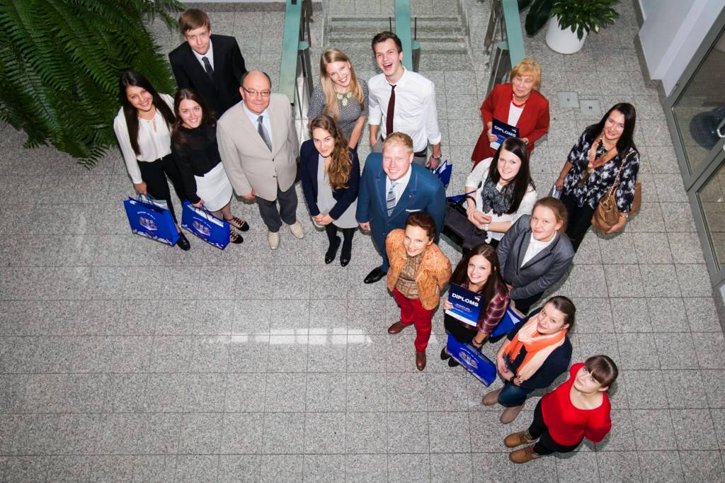 Izsludina konkursu "Osta pilsētai"