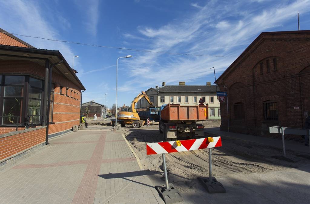 Satiksmei slēgs Ganību un Kungu ielas krustojumu