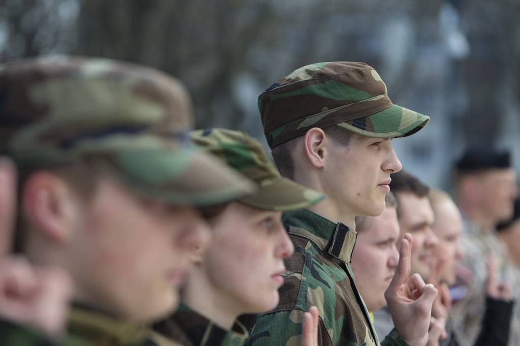 FOTO: Papildina Zemessardzes rindas