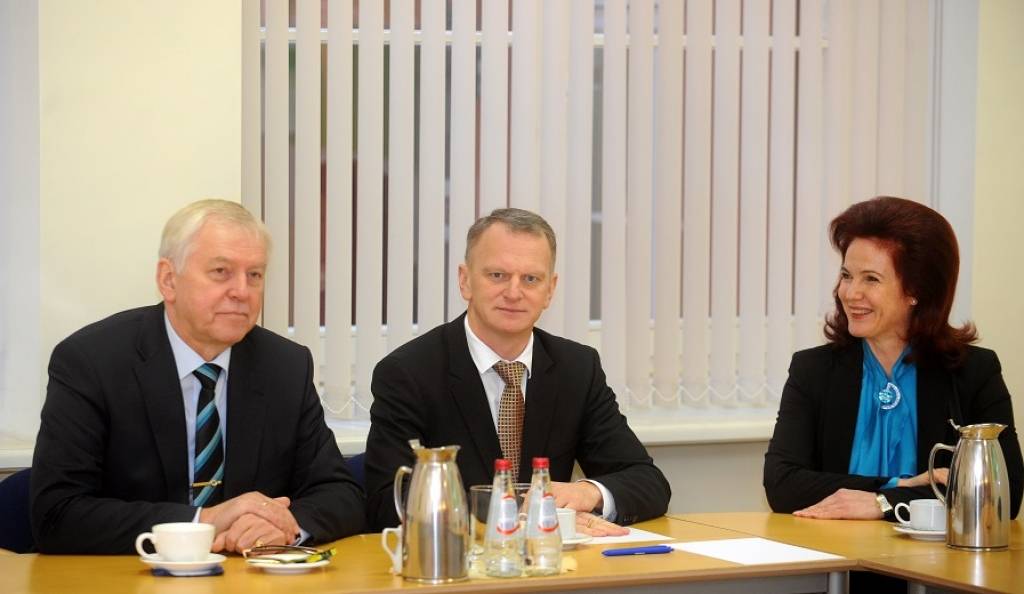 Koalīcijas partijas Valsts prezidenta amata kandidātu nominēšanu atliek teju uz pēdējo brīdi
