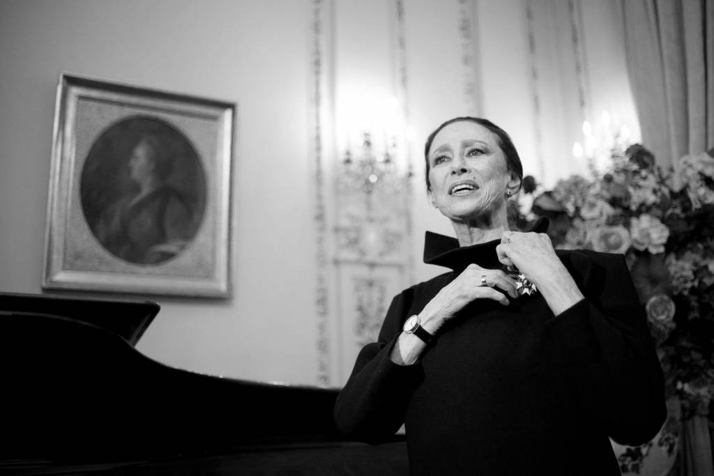 Mūžībā aizgājusi leģendārā balerīna Maija Pļisecka