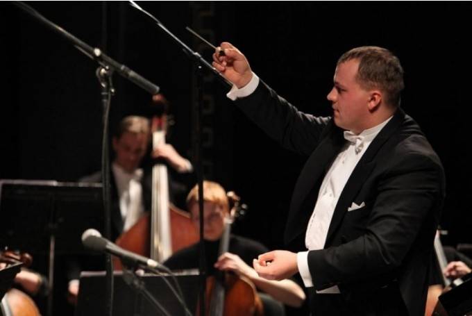 Diriģents: Ārvalstu interese par Liepājas Simfoniskā orķestra koncertiem liecina par pareizu izvēlēto ceļu