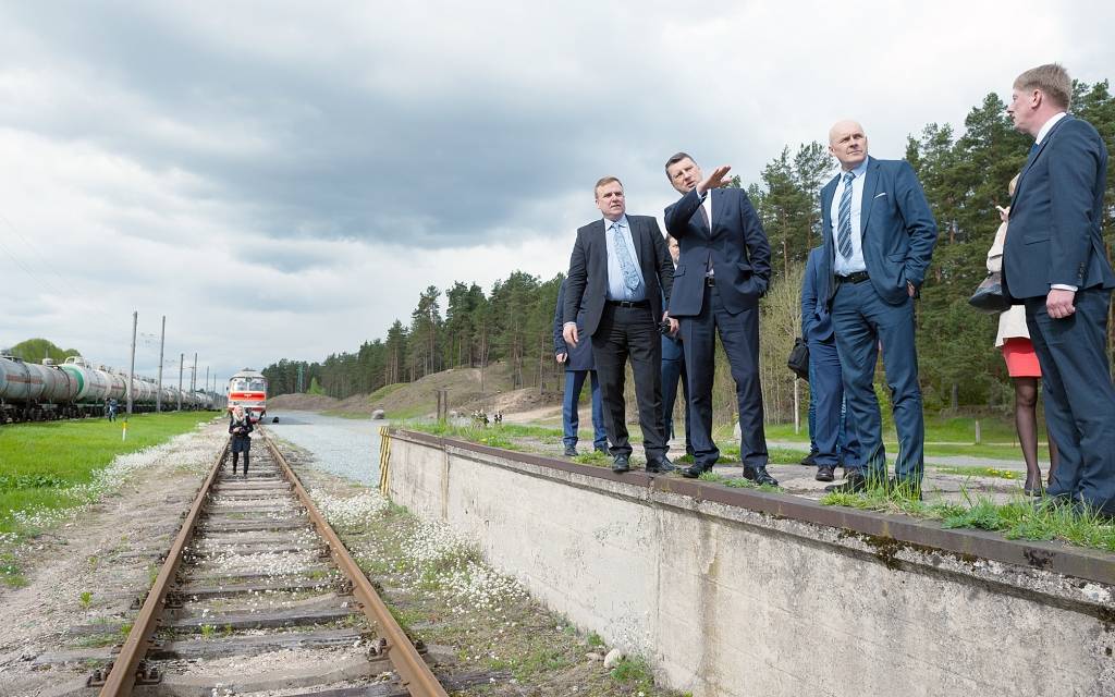 Sliedēm būs jāiztur tanku smagums