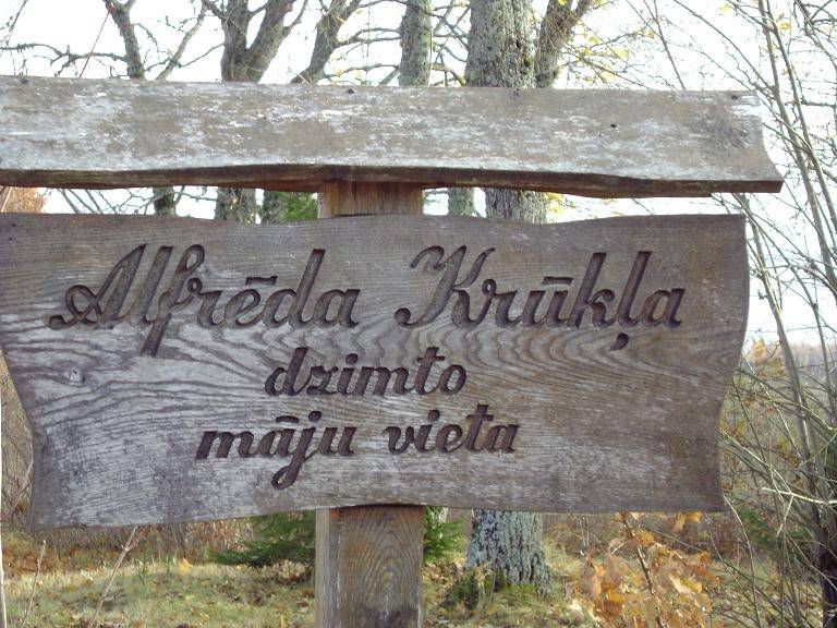 Pasākumā “Mežābele maijā zied” atmiņun stāsti par dzejnieku Alfrēdu Krūkli