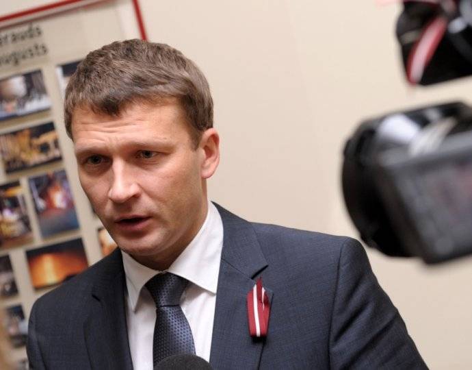 Velmers: Iespējams, "KVV Group" cerēja, ka valsts politika OIK jautājumā mainīsies nedēļas laikā