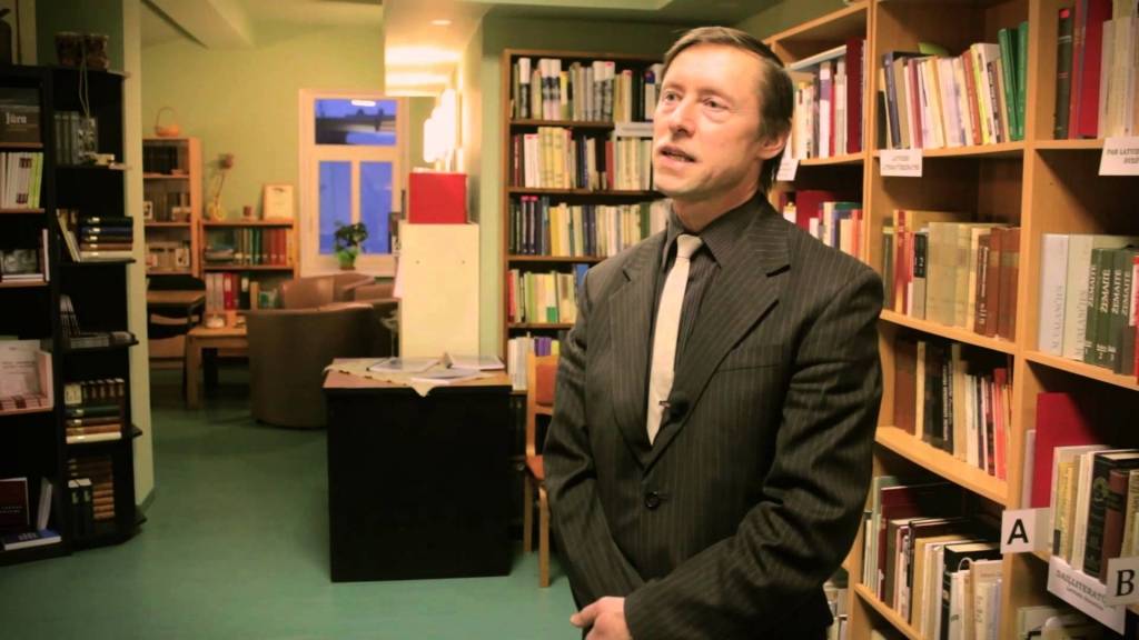 Aicina uz tikšanos ar Lāmu