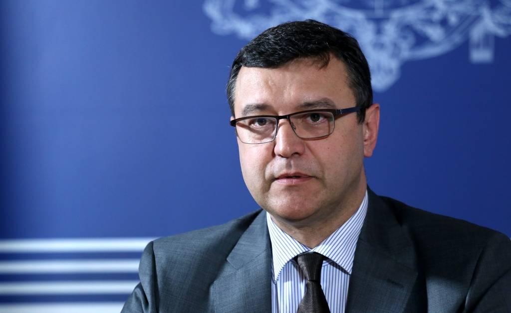 Reirs: Valsts gadā aptuveni 300 miljonus eiro maksā par parādu apkalpošanu