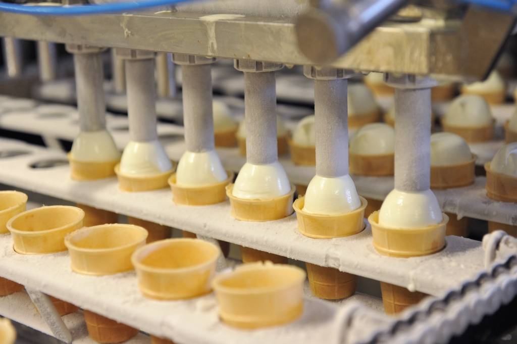 Mārketinga viltības saldējuma tirgū - importa produkti ar latviskiem nosaukumiem