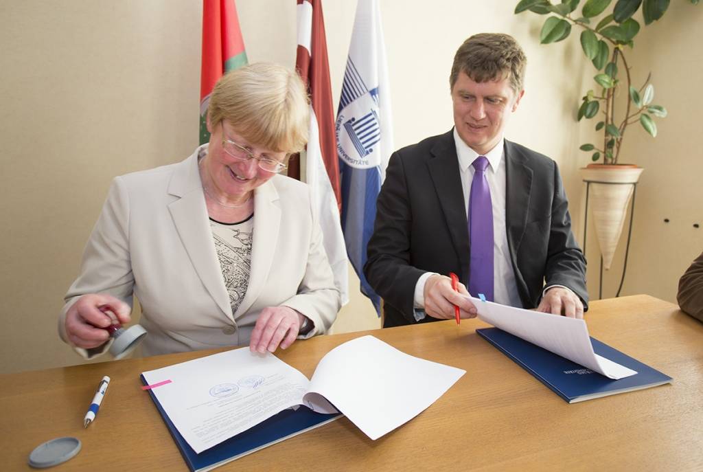 LiepU noslēdz sadarbības līgumu ar domi