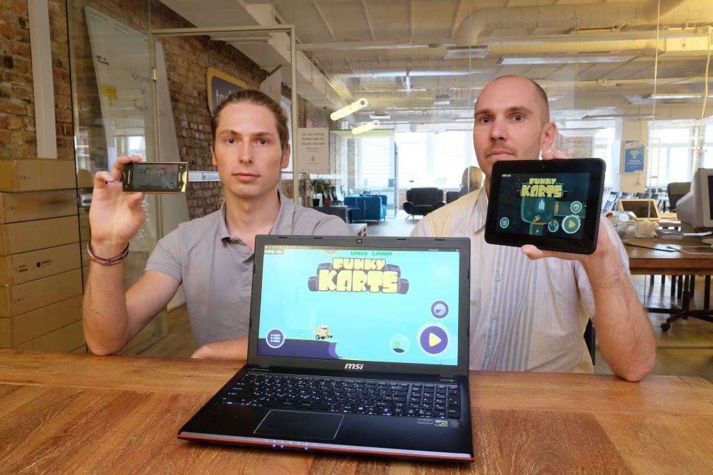 Sākam biznesu: Spēlīte ar pašu izstrādātu platformu