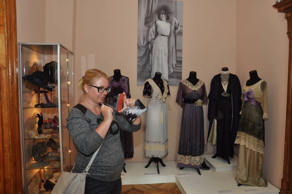 FOTO: Aleksandra Vasiļjeva kolekcijas atklāšana Liepājas muzejā