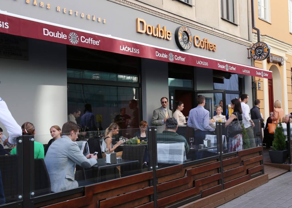 papildināta - Vecrīgā atvērts jauns Double Coffee restorāns