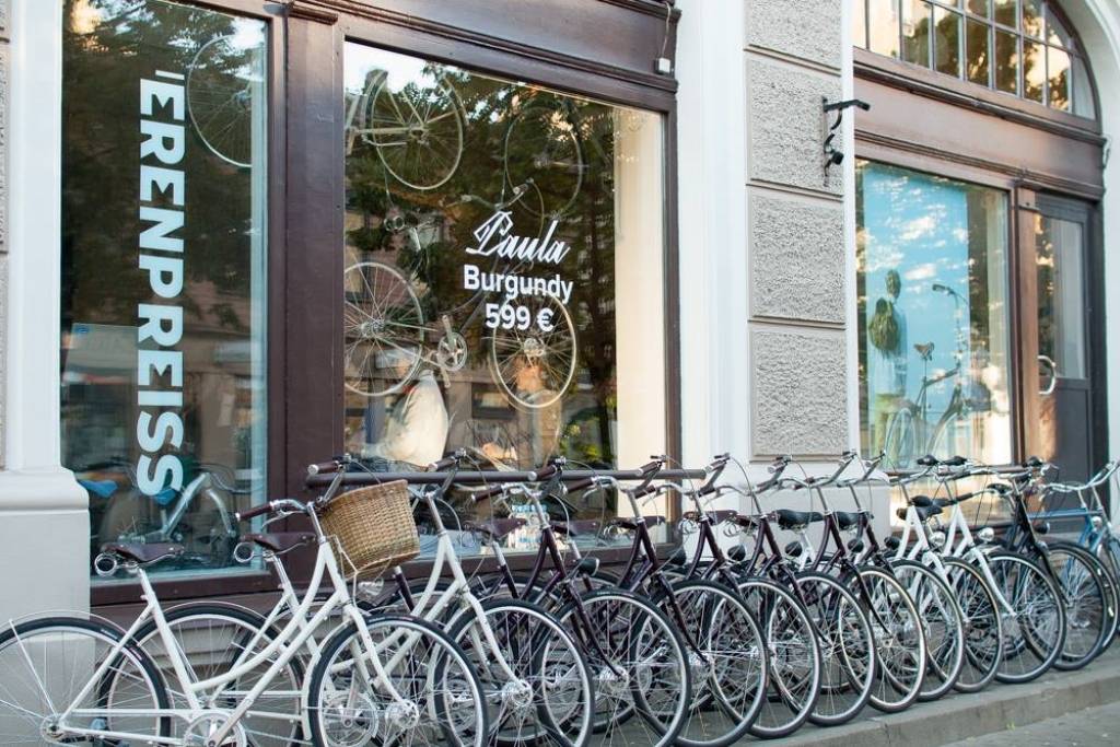 Ērenpreiss atklās velosalonu un prezentēs jaunos modeļus - Zvirbuļus un Žubītes