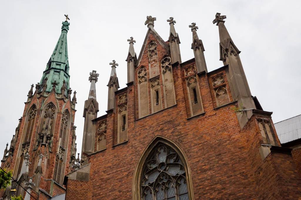 FOTO STĀSTS: Noslēdzies vecās Ģertrūdes krustapuķu restaurācijas III posms