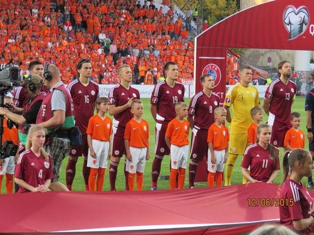 Nīcas jaunajam futbolistam tiek liels gods