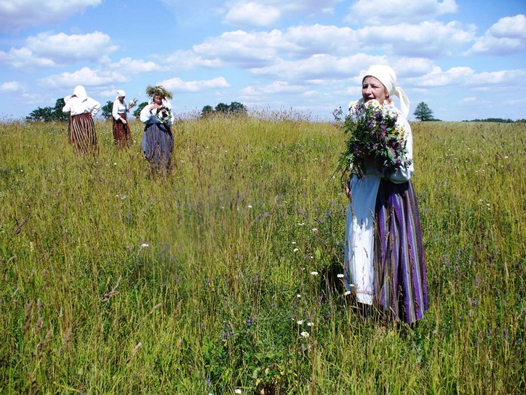 Aicina uz ielīgošanu folkloras centrā "Namīns"
