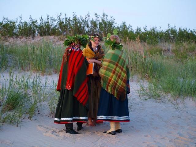 Līgos Liepājā un apkārtnē (svētku programma)