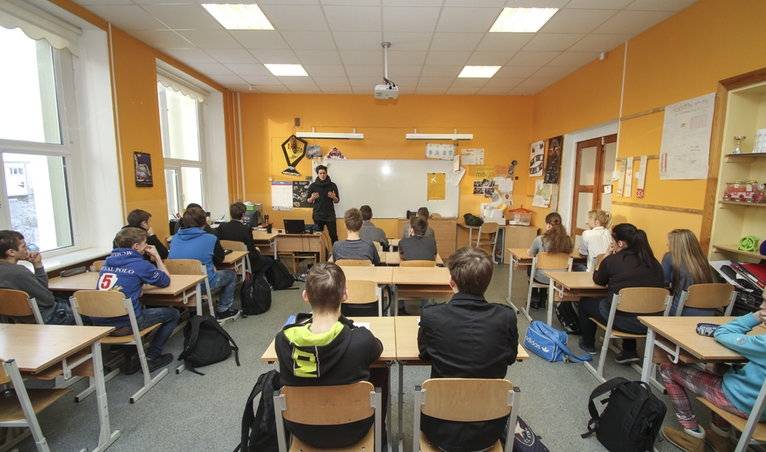 Skolām būs jānodrošina tikumiskā audzināšana