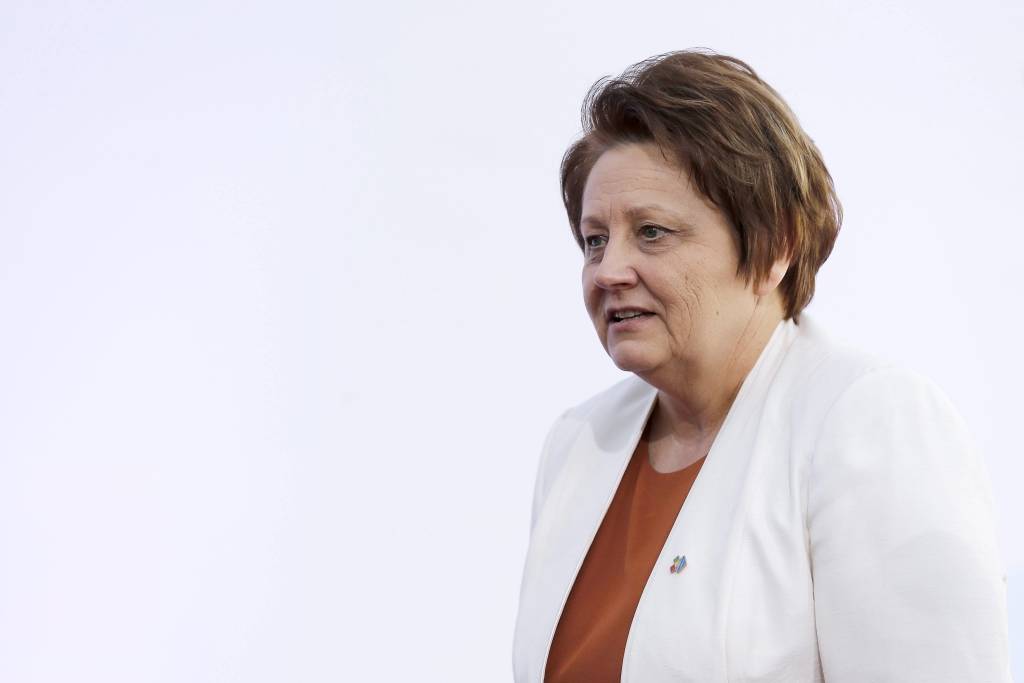 Straujuma: IIN mazināšanas vietā varētu koriģēt uz leju sociālo nodokli