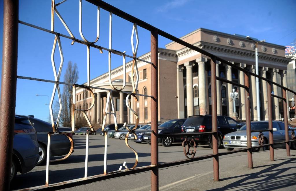 Projekti starta pozīcijās 