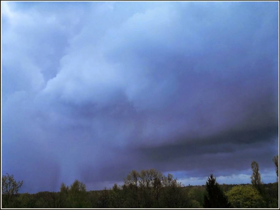 Maijs bijis otrais aukstākais šajā gadsimtā
