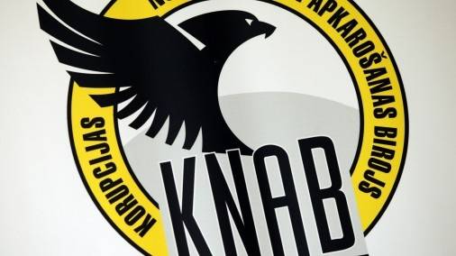 KNAB administratīvi soda bijušo Rucavas novada Būvvaldes vadītāju