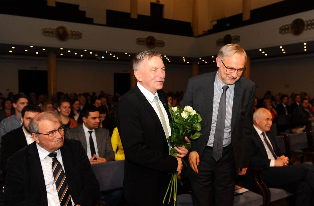 Vēlas celt LU prestižu 