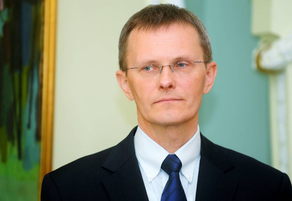  Bijušais finanšu ministrs: Vienotībai jūk ideoloģija; aug populistiskas idejas