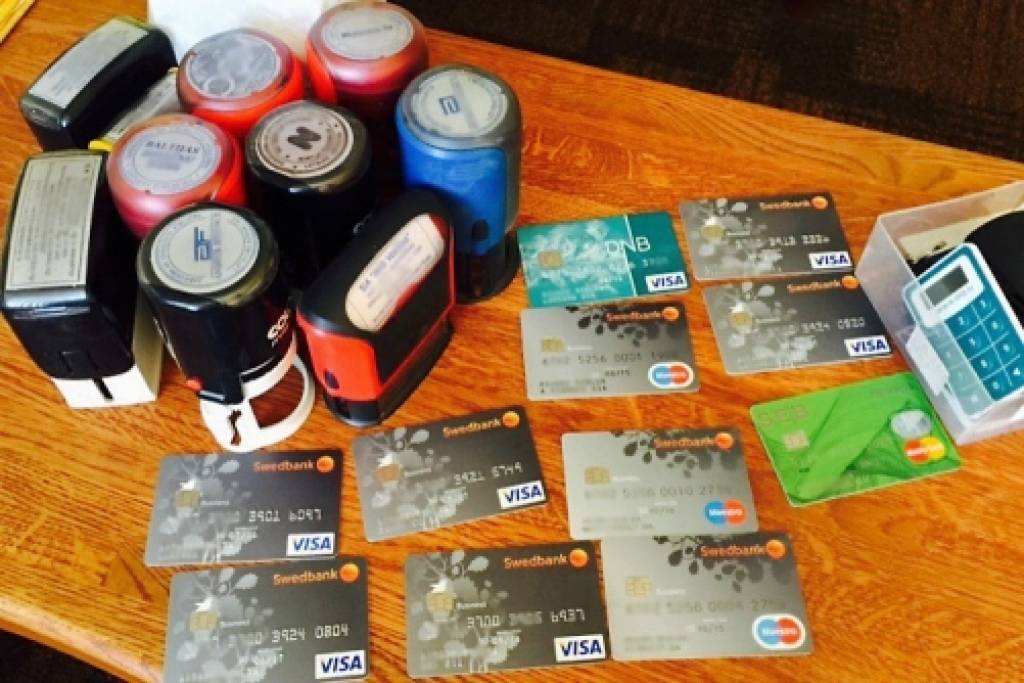  Atklāj krāpšanos liela grāmatvedības un finanšu vadības uzņēmuma aizsegā 