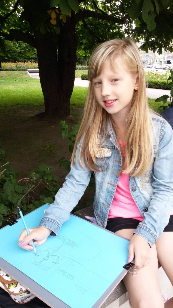 Notiek mazo mākslinieku plenērs "Mazā marīna"